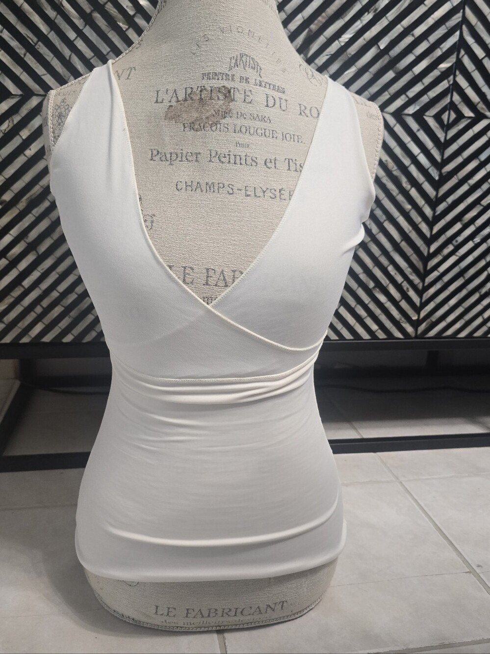 Spanx White V Neck Tank Tops